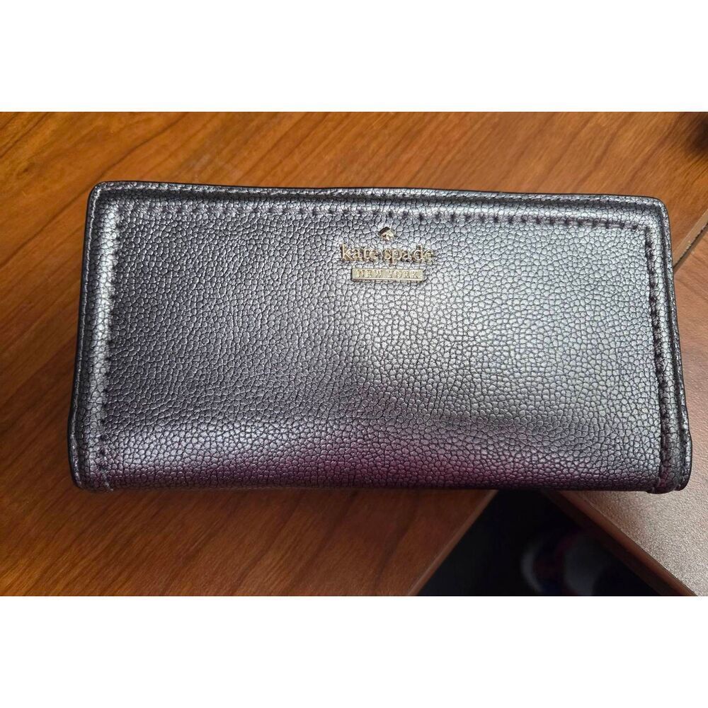 Kate Spade Silver Pebbled Braylon Wallet